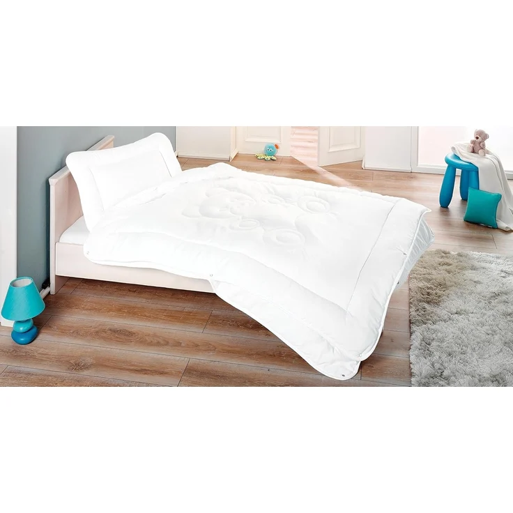 KiGATEX Kinderbettdecke + Kopfkissen 4-Jahreszeiten Bettdecken Set mit Bärchensteppung 40x60 + 100x135 cm, Füllung: 100% Polyester, Klimafaser, Schlafkomfort für jede Jahreszeit – Bild 6
