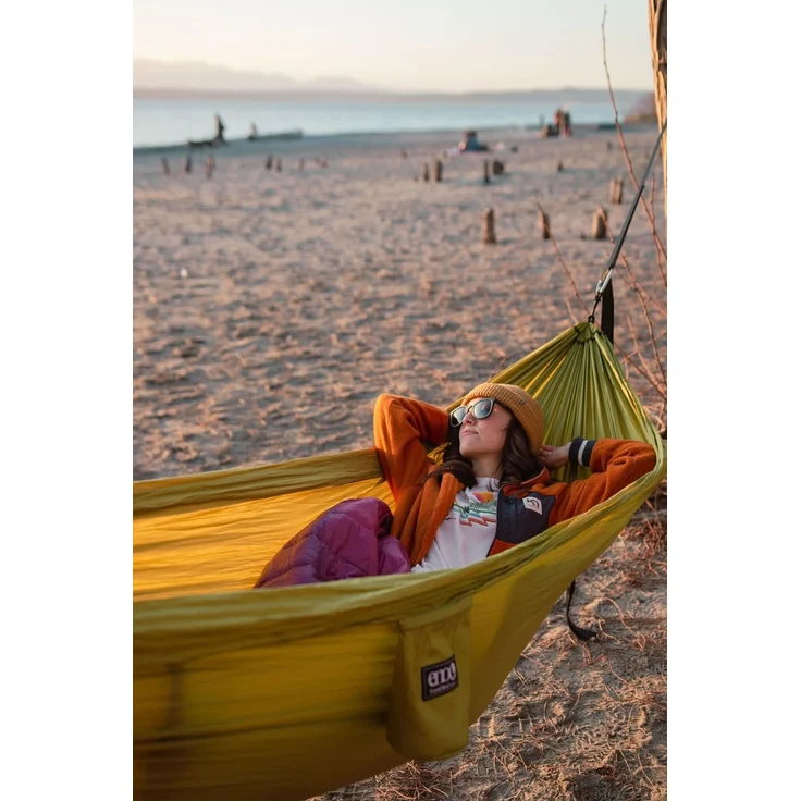 ENO TravelNest Hammock + Straps Combo Moss grün EN-TRN062 – Bild 8