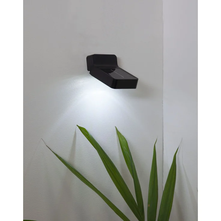LED-Solar-Wandleuchte "Wally", 5 x 8 cm