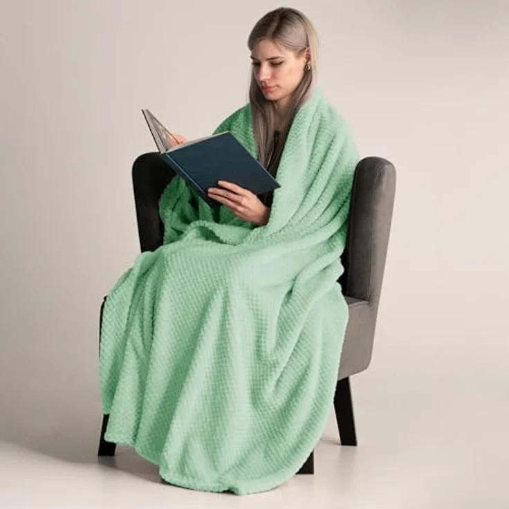 DecoKing Kuscheldecke 150x200 cm Pfefferminze Decke Microfaser Wohndecke Tagesdecke Fleece weich sanft kuschelig skandinavischer Stil Minze Henry – Bild 5