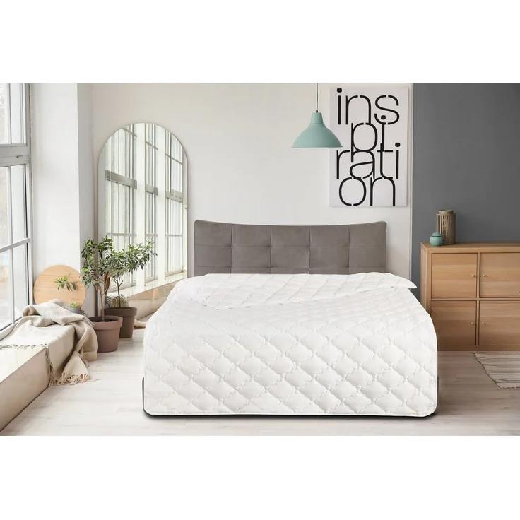 XDREAM Sommerbettdecke Bambus, leichtes und dünnes Steppbett, ideal für den Sommer, Füllung: hochwertige Mischung aus Polyester und Viskose aus Bambus-Zellstoff, Bezug: samtig weiche Baumwolle, atmungsaktiv, kühlend und feuchtigkeitsregulierend – Bild 5