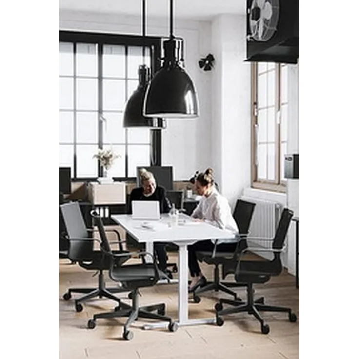 Topstar Sitz-/Steh-Schreibtisch, (B)1.800 mm elekt. höhenverstellbar Grau