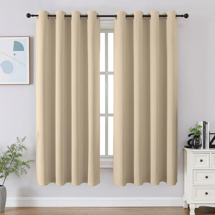 CUCRAF Hellbeige Verdunkelungsvorhänge, 137,2 cm Länge, 2 Paneele, Raumverdunkelungsvorhänge für Wohnzimmer, Schlafzimmer, wärmeisoliert, lichtblockierend, Fenstervorhang, B 132 x L 137 cm