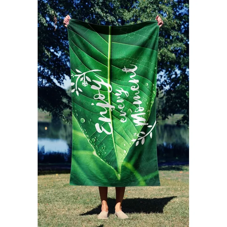 Mijolnir 'Every Moment 70' Strandtuch, Mehrfarbig, 70 x 130 cm