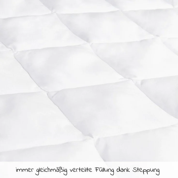 Hauck Spannbettlaken Bed Me 80x50 cm Spannbettuch für Babybett Matratzen, Weiche Steppung, Elastischer Bund, 40 Grad Maschinenwäsche, Weiß – Bild 3