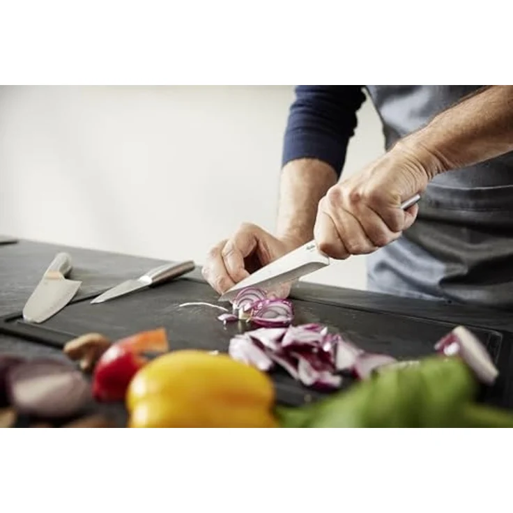 Fissler Universalküchenmesser Essential, handlich, Halbkropf, gerade Schneide, gewichteter Griff – Bild 3