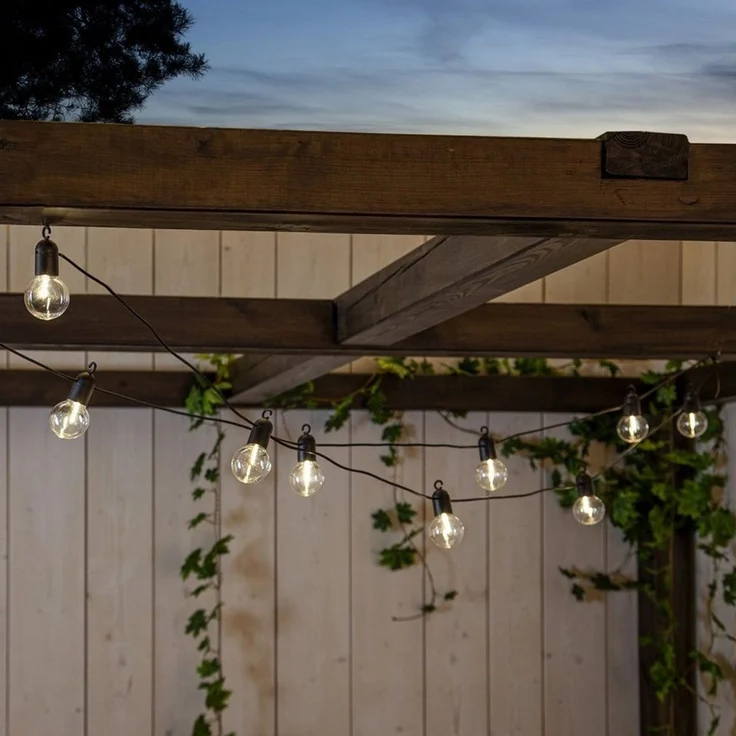 Outdoor-Lichterkette ,Fiesta' mit Batterie + Timer, 10 klare LED Glühbirnen, warmweiß, L 360cm – Bild 2