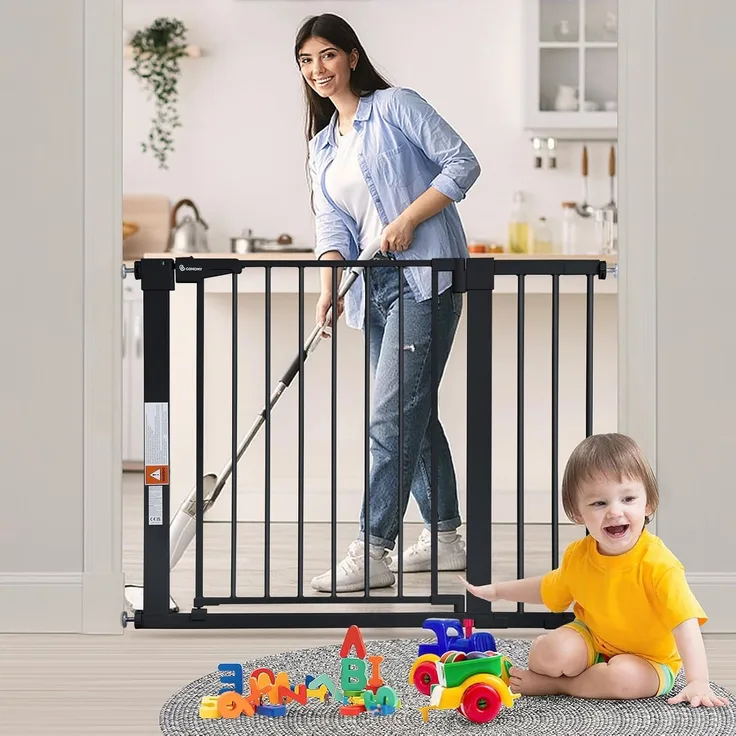 COMOMY Türschutzgitter ohne Bohren, 75 bis 103cm Treppenschutzgitter für Kinder und Haustiere, Baby Türgitter mit 7cm und 14cm Verlängerungen, 90° Stop, Selbstschließend, Schwarz