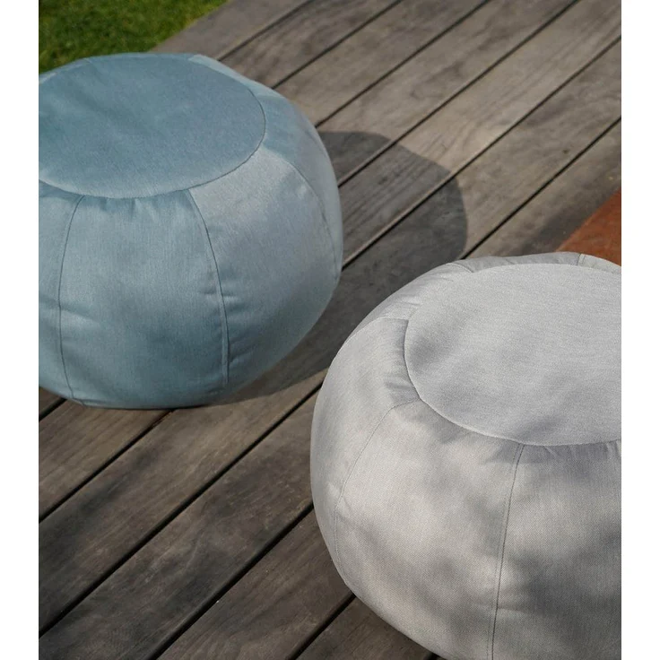 mokebo Pouf Der Kugelige (für drinnen & draußen), Sitzhocker Outdoor, Fußhocker, Hocker & Sitzkissen eckig Himmelblau – Bild 2