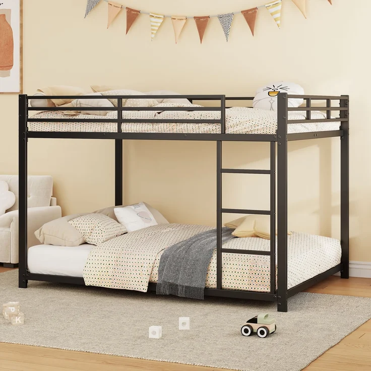 Metall Etagenbett 140x200 cm für Kinder, stabiler Doppelstockbett Rahmen mit Sicherheitsgeländer, platzsparend Schwarz – Bild 4