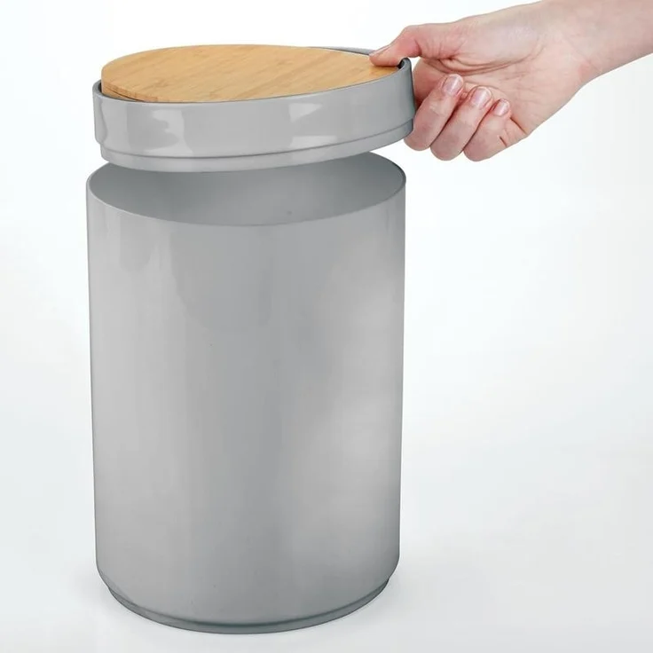 mDesign Mülleimer Abfalleimer Papierkorb 5L Schwingdeckel Bambus Kunststoff Grau – Bild 5