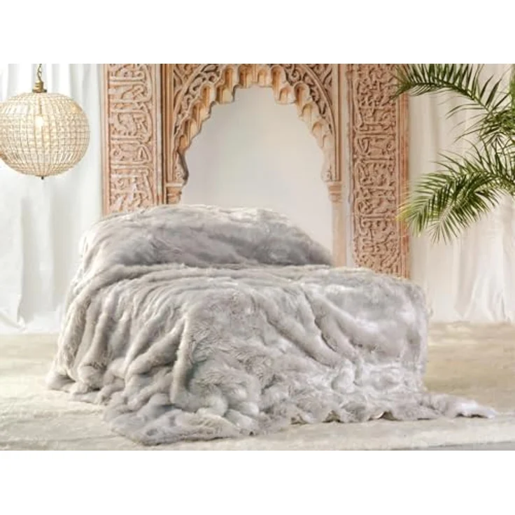 Wohndecke Premium Felldecke (Kunstfelldecke) "Zobel silber-grau", Wohnen und Accessoires GmbH & Co. KG, Pelzoptik – Bild 2