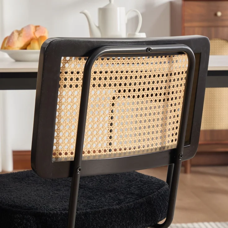 LVHOM 2er Set Armlehnenstuhl aus Chenille & Massivholz, Esszimmerstuhl mit Rattan-Optik, Polsterstuhl mit Metallbeinen, Schwarz – Bild 5