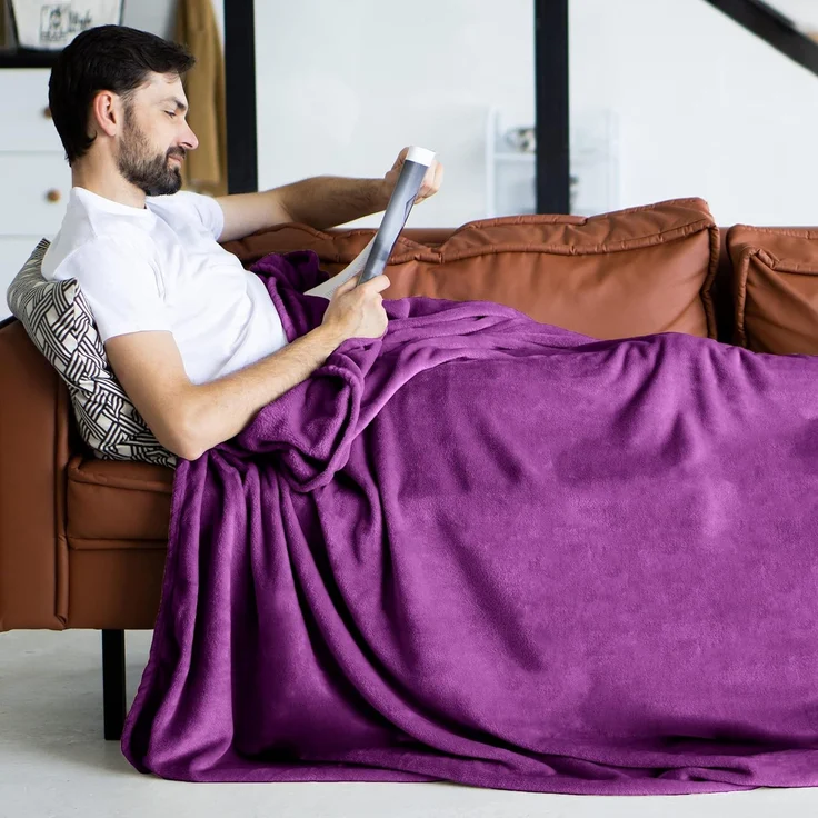 Wohndecke Kuscheldecke super weich & flauschig – warme Fleecedecke, Gräfenstayn, warme Wolldecke, Sofadecke & Tagesdecke - Überwurf Sofa, Couch – Bild 2