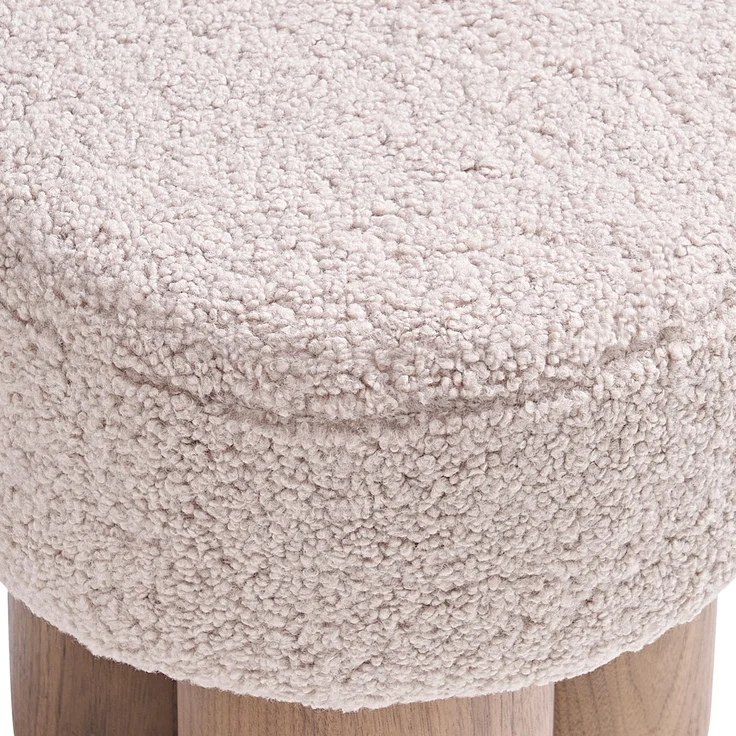 SalesFever Sitzpouf Ø 50 cm – Runder Hocker mit Teddyfell-Sitzfläche & Holzfurnier – Bild 4
