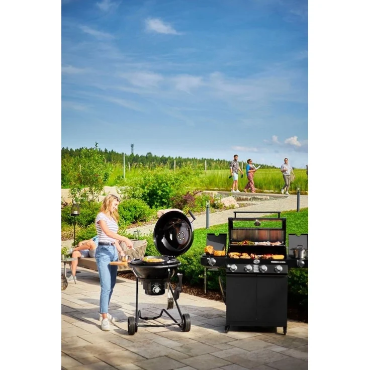 RÖSLE Ablagetisch Kugelgrill, Hochwertiger Buchenholztisch mit Saftrille zum Anhängen an den RÖSLE Kohlegrill No. 1 F50 AIR/F60 AIR/G60, Braun – Bild 2