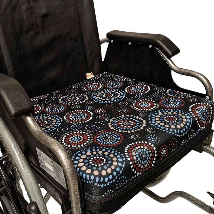 Seniori Sitzkissen SENIORI Rollstuhlkissen 42x42x8cm Antidekubitus Schaumstoffschicht, 1K. Kreise – Bild 1