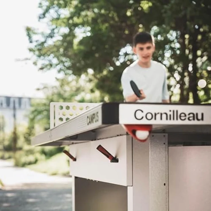 Cornilleau Outdoor Tischtennisplatte Campus, wetterfest mit blendfreier Melaminharz-Platte und rostfreiem Stahlgestell, blau – Bild 2