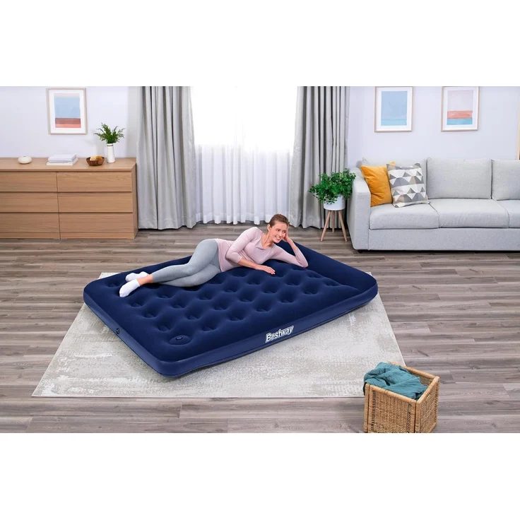 Doppelluftbett mit integrierter Fußpumpe 203 x 152 x 28 cm – Bild 2