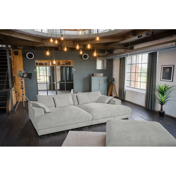KAWOLA Big-Sofa MADELINE Großes Cordsofa - Entspannung pur - Wohnzimmer Couch, Inklusive Hocker, Zierkissen, legere Polsterung, zeitloses Design