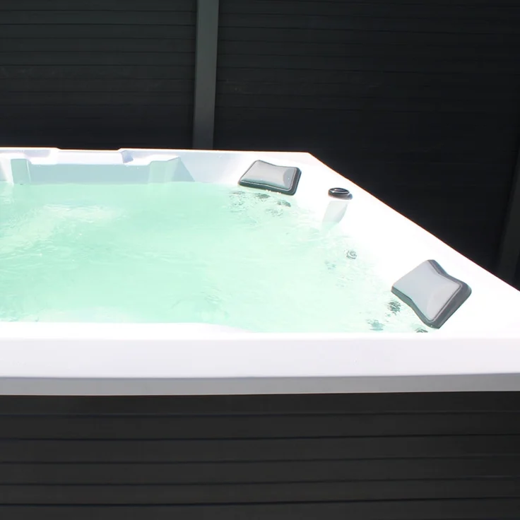 HOME DELUXE Outdoor Whirlpool STREAM BIG PURE - 207 x 207 cm für 5 Personen – Bild 3