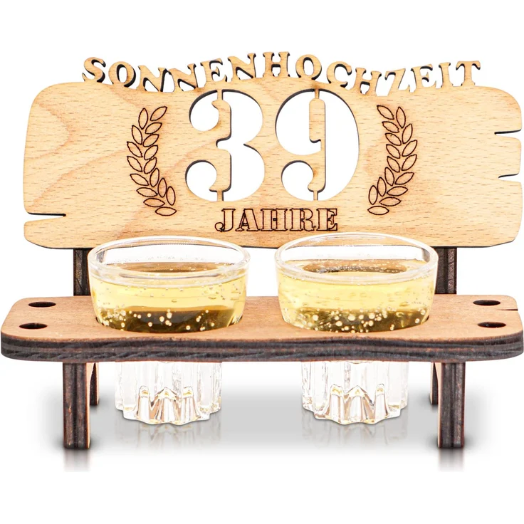 DARO Design - Schnapsbank 39. Hochzeitstag Sonnenhochzeit Geschenk Deko für Paare Männer Frauen aus Holz mit Gläsern