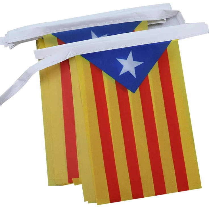 AZ FLAG - Fahnenkette Katalonien Estelada Blava 6 Meter Mit 20 Flaggen - 21x14 cm - Autonomen Katalanischen Girlande Flaggenkette 14x21 Cm