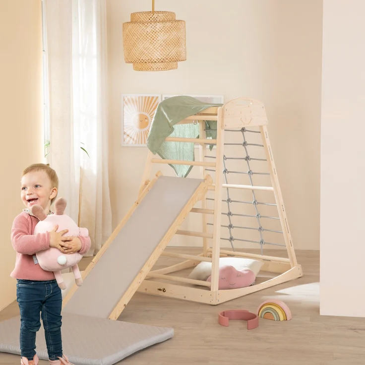 roba Montessori Indoor Spielturm inkl. 2in1 Rutsch- & Kletterbrett, Kletternetz- & Sprossenseite, Schaukel & Turnringen - Geeignet ab 24 Monaten - Belastbar bis 70 kg - Holz natur – Bild 8