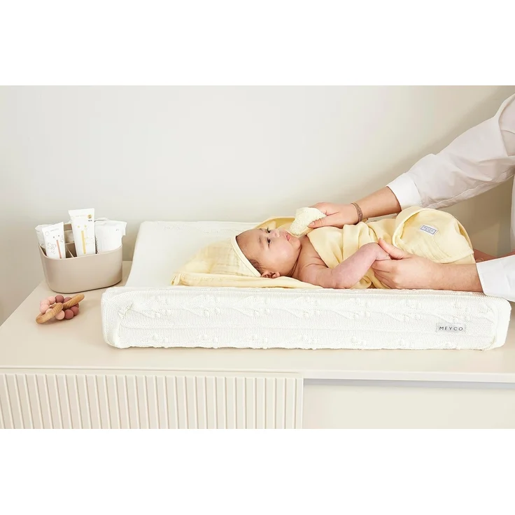 Meyco Baby Romantic Flower Wickelauflagenbezug (weich und hautfreundlich, aus 100% Baumwolle, waschbar, einfache Pflege, trocknergeeignet, Größe: 50x70 cm), Cremeweiß – Bild 6