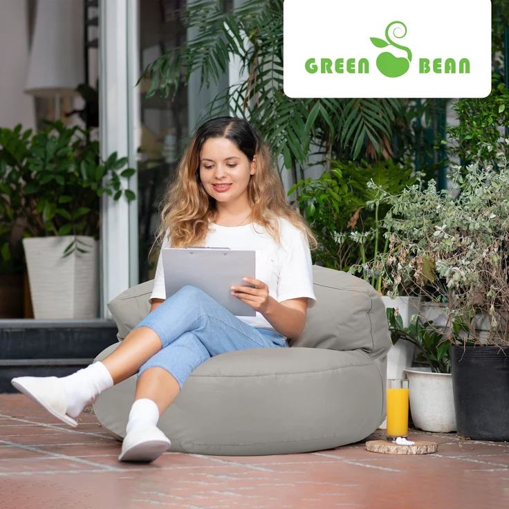 Green Bean® Sitzsack Sofa mit Füllmaterial - Lounge im Sitzsack-Design 90x50cm mit ergonomischer Rückenlehne & waschbarem Bezug - Indoor und Outdoor geeignet in Hellgrau – Bild 7