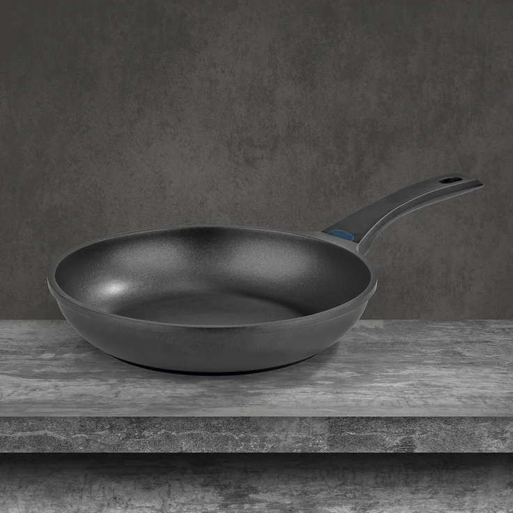 N8WERK Aluguss-Pfanne 28 cm - N8WERK Heat Indicator - Midnight Edition – Bild 2
