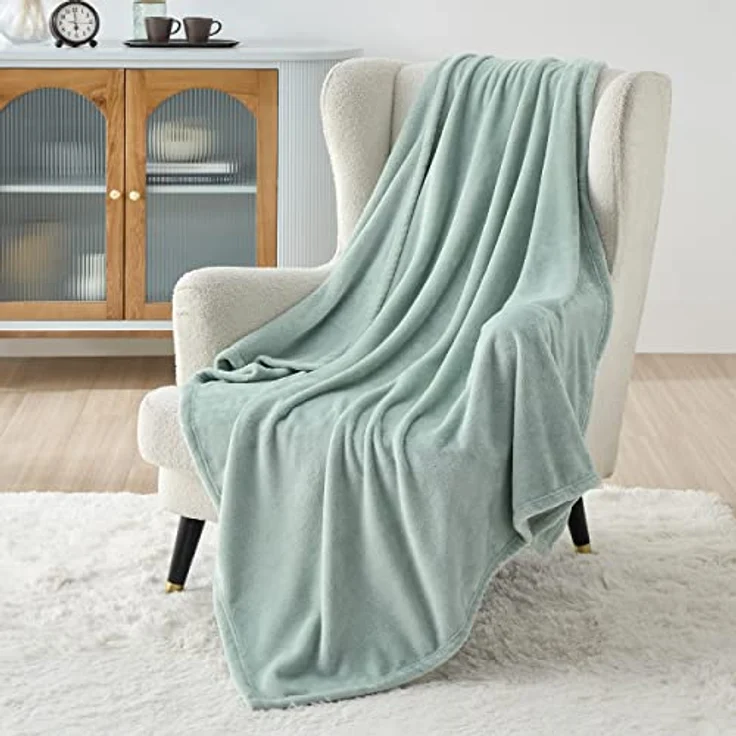 BEDSURE Kuscheldecke Flauschig Decke Fleecedecke - Wohndecke Warm Winter Weich, Sofadecke Kleine, Decke Couch Blanket, Kuscheldecke Kinder, Wohn- & Kuscheldecken 130x150 cm, Sofa überwurfdecke Grün – Bild 2