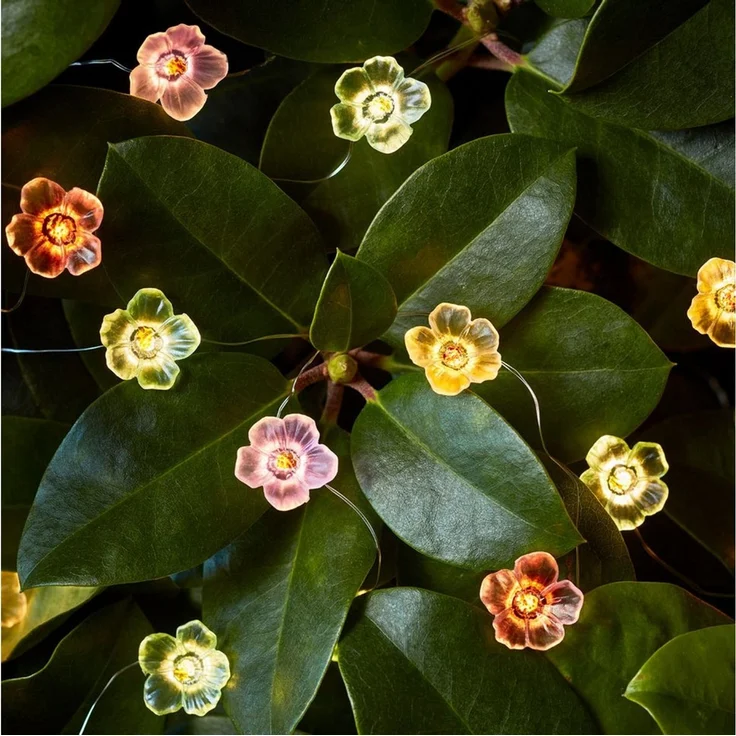 Lights4fun LED-Lichterkette 20er Micro Lichterkette außen bunte Rosen – Bild 2