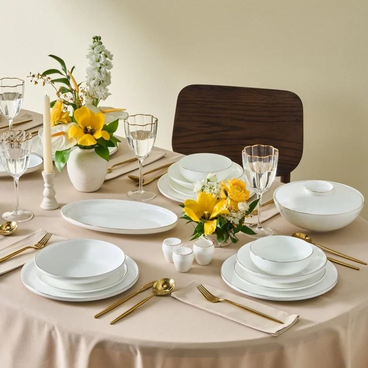 Karaca Geschirr-Set Fine Bone Meridian 55-tlg. Tafelservice 12 Personen– Gold, Fine Bone Porzellan – Bild 1