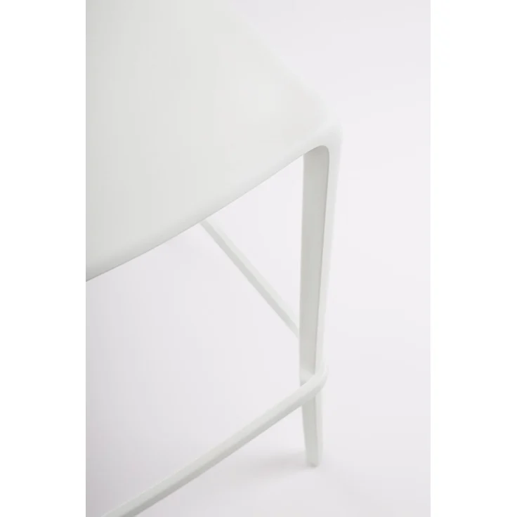Barhocker Chloris 4er-Set aus Kunststoff, modernes Design, Weiß, UV-beständig, mit Fußstütze – Bild 6