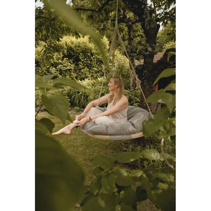 AMAZONAS Hängesessel Swing Nest Taupe mit weich gepolsterter Liegefläche und abnehmbarem Kissen – Bild 5