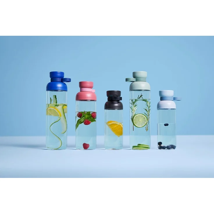 Mepal Trinkflaschen Vita - Wasserflaschen Duo Pack - Flaschen für Uni, Arbeit, Fitness, Outdoor, Job - Stoßfest, Auslaufsicher - BPA-frei & Spülmaschinenfest - 500 & 900 ml - Nordic Black – Bild 9