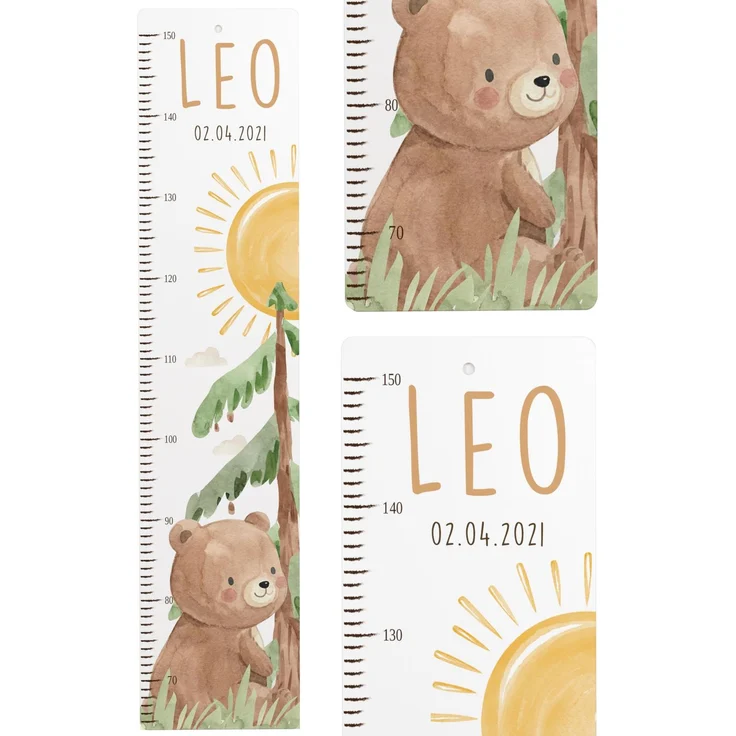 Kidsmood - Personalisierte Messlatte Kinder aus Aluverbund – Hochwertige Messleiste & Wand-Deko für Kinderzimmer mit liebevollem Bär im Wald – Tolles Taufgeschenk & zur Geburt- - Skala 65-140cm
