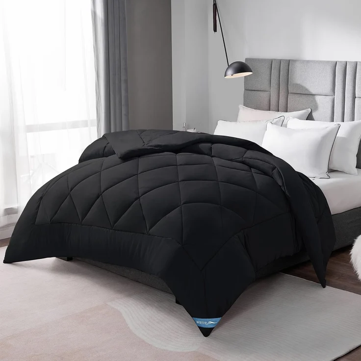 WAVVE Bettdecke 135x200 cm Ganzjahresdecke 4 Jahreszeiten, Steppdecke 300gsm Mikrofaser 135x200 cm, Super Weiche Zudecke Schlafdecke Atmungsaktive 135x200, Schwarz – Bild 1
