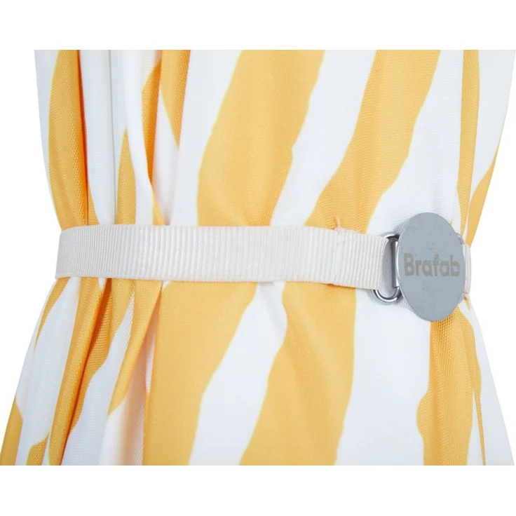 Sonnenschirm Gatsby von Brafab aus Polycotton und Buchenholz, rund, Gelb Weiß, klappbar mit Tragetasche – Bild 7