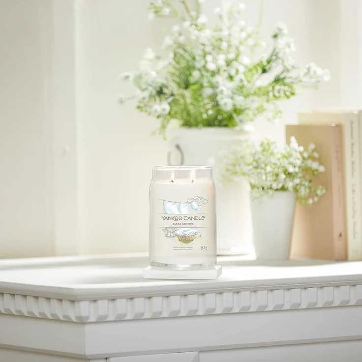 Yankee Candle Duftkerze Signature Clean Cotton 567 g – Bild 7