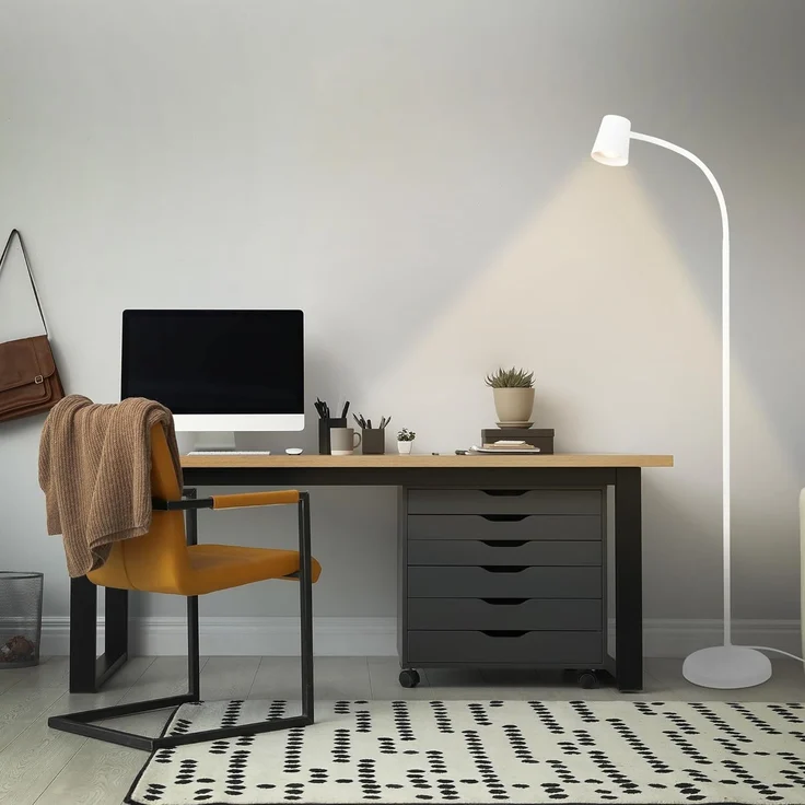 BRILONER – Stehlampe als Deko im Wohnzimmer und Leselampe, Schwenkbare Lampe, Wohnzimmerlampe, Fußtaster, Indirekte Beleuchtung, Weiß – Bild 3