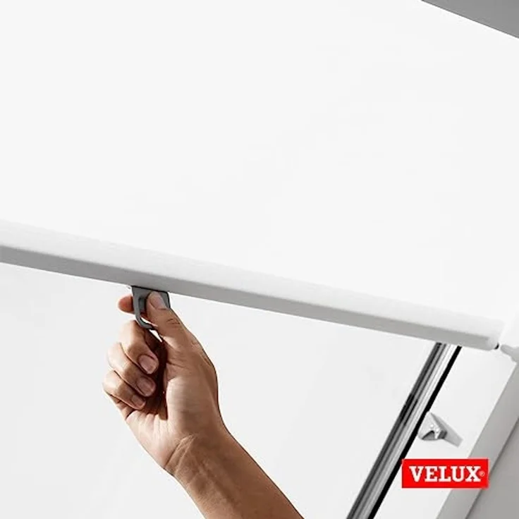Dachfensterrollo mit Haltekrallen RHL FK00/CK00/MK00/100/SK00 1028, VELUX, Lichtschutz, ohne Bohren, freihängend, VELUX »Pick & Click!«, Lichtregulierung und Privatsphäre – Bild 7