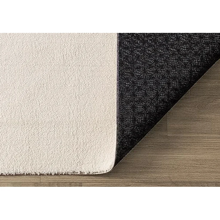 the carpet Relax kuscheliger Kurzflor Teppich, Anti-Rutsch Unterseite, Waschbar bis 30 Grad, Super Soft, Felloptik, Beige, 120x160 cm – Bild 6