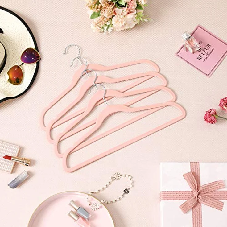 SONGMICS Kleiderbügel Samt, 50er Set, Jackenbügel, 41,5 cm breit, Anzugbügel, dünn, gut belastbar, um 360° drehbarer Haken, für Mäntel, Hemden und Anzüge, Rosa-Silber CRF026P03 – Bild 3