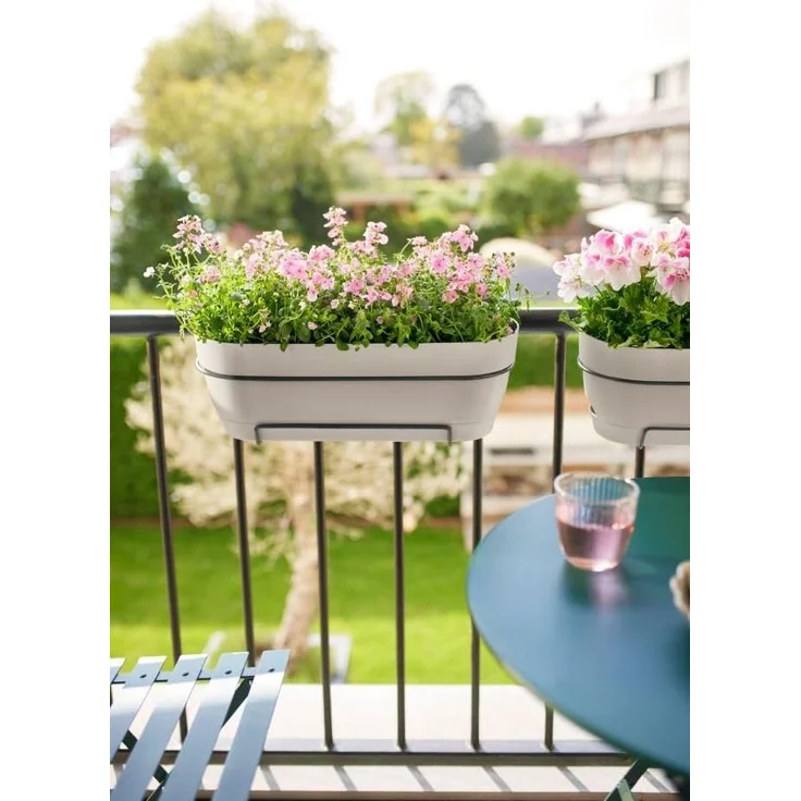 elho Vibia Campana Balkonkasten Allin1 50 mit Wasserreservoir - Blumentopf Balkongeländer - 100% recyceltem Plastik - Ø 50.4 x H 17.7 cm - Weiß/Seidenweiß – Bild 7