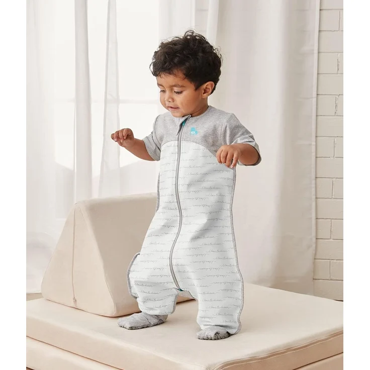 Love To Dream Übergang Pucksack, Bambus-Viskose Lite, Medium (6-8,5kg), Ideal für warme Temperaturen 24-27°C, Arme hoch, Von Hebammen empfohlen, einfaches Windelwechseln, abzippbare Flügel, Grau – Bild 3