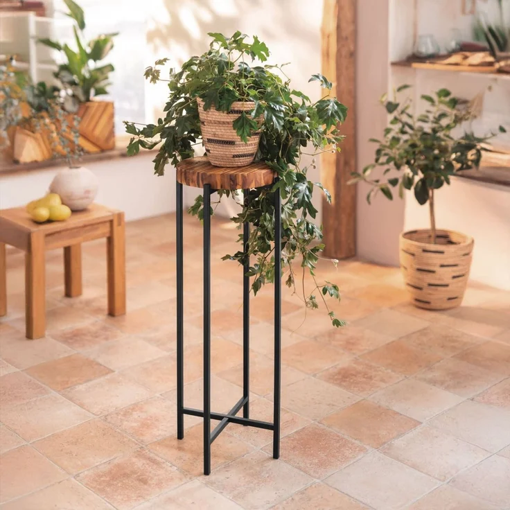 Dekoleidenschaft Blumenständer "Industrial" Pflanzenständer aus recyceltem Holz, Blumenhocker rund, Ø 33 x H 82 cm, Pflanzenhocker mit Gestell aus Metall, schwarz – Bild 2
