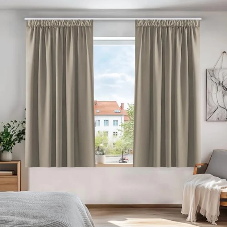 Deconovo Gardinen für Schienensystem Blickdicht Vorhänge UV-Schutz Taupe | 2er Set, H 138 x B 117 cm, Thermal Curtains, Schlafzimmer Gardinen, Raumtrenner Vorhang, Gardinen Kurz, für Schienensystem – Bild 3