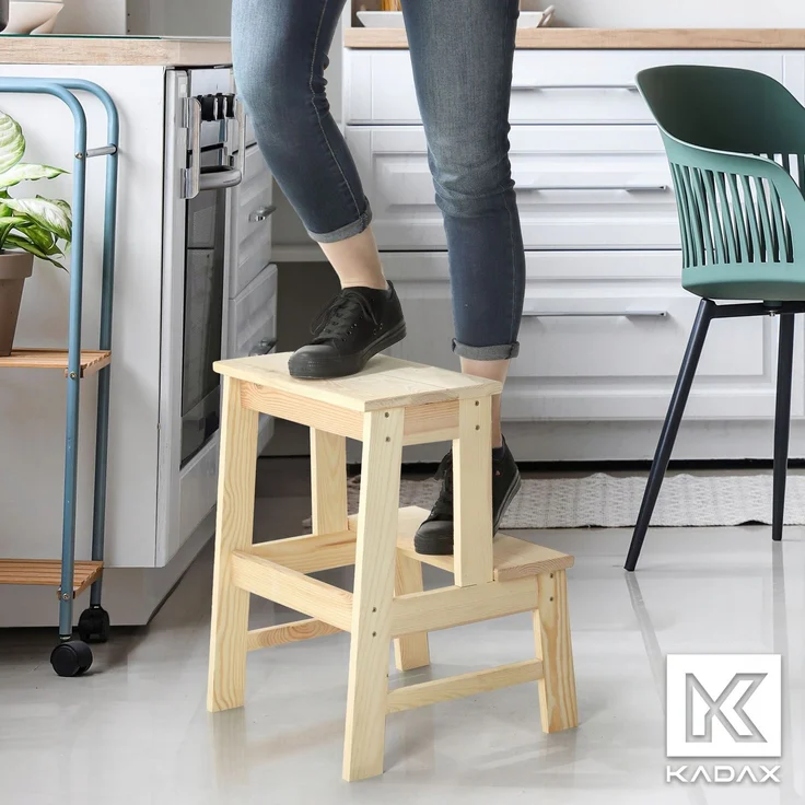 KADAX Küchenhocker aus Holz, 50 cm Plattform mit massiver Stufe – Bild 2